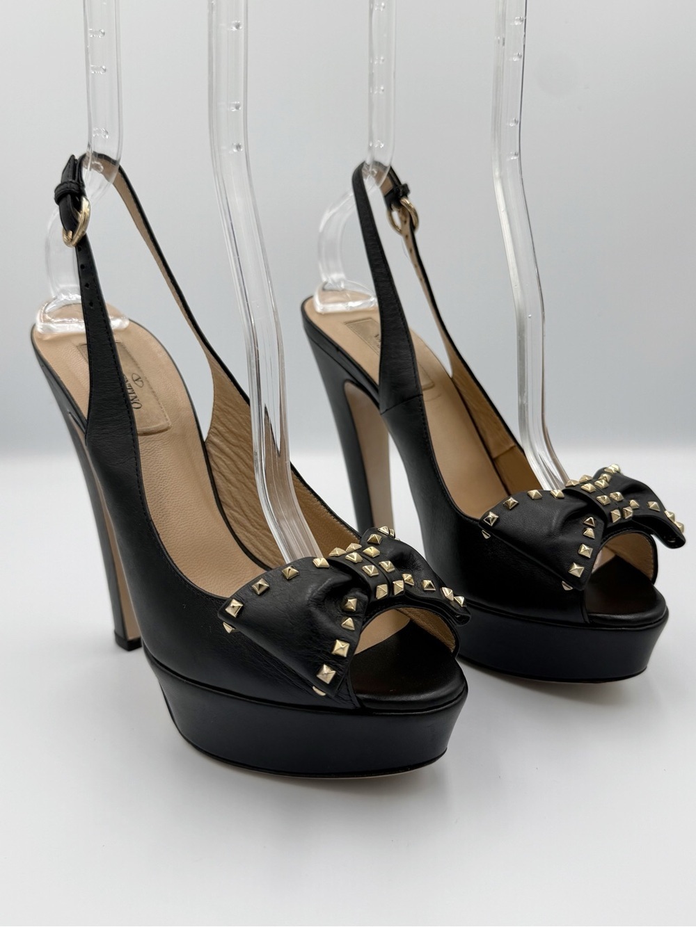 Valentino Garavani Rockstud Black Leather Platform Slingback Bow Heels EU 39